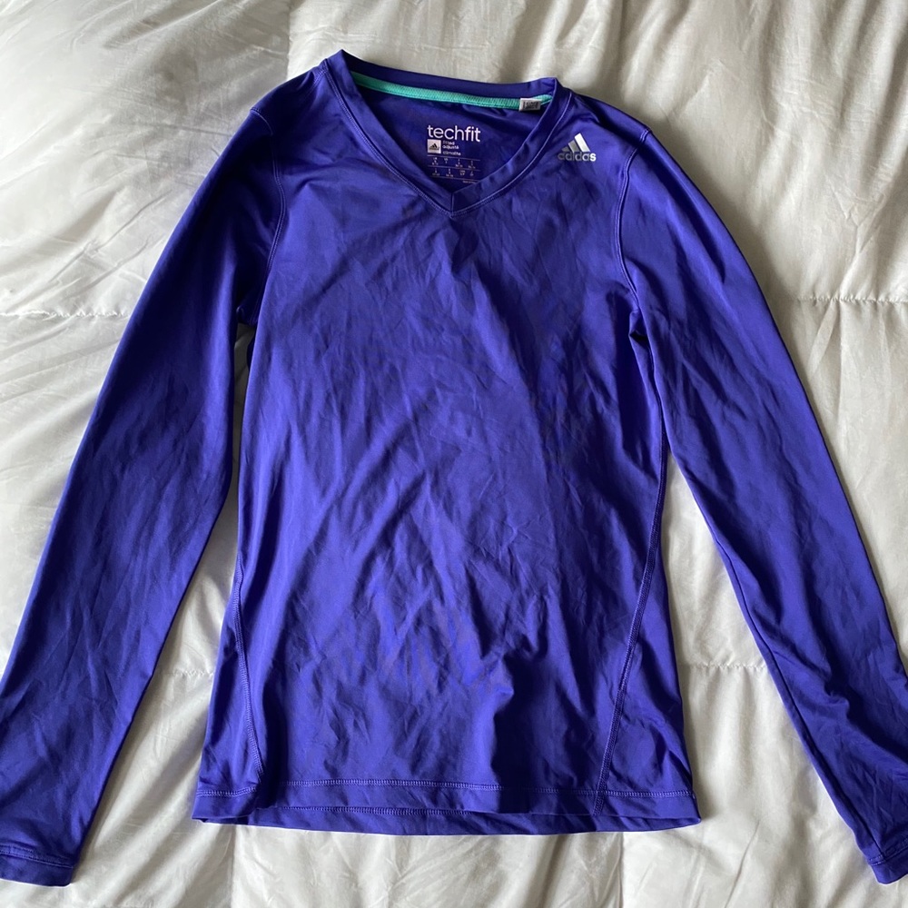 Adidas thermal long sleeve - size small